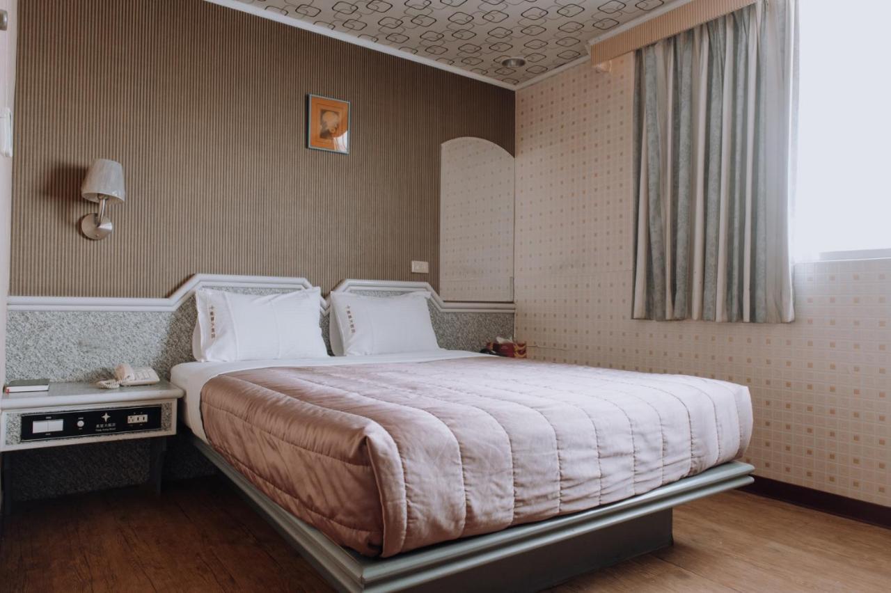 Tong Hsin Hotel Pingtung Exterior foto